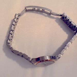 Authentic Movado for a small wrist, bi-color in a good condition.